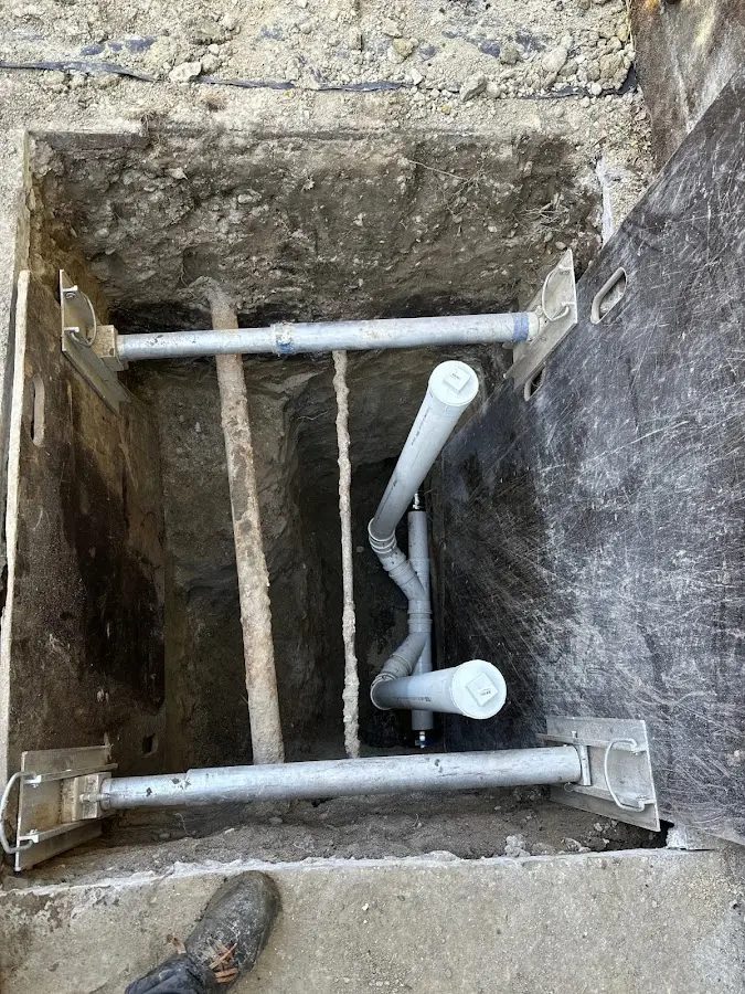 Experienced plumber completing Drain Cleaning work in Belchertown